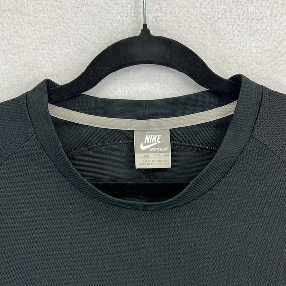 Nike Men’s Pullover Top Sz XXL Black Crew Neck Long Sleeve 100% Polyester EUC - Picture 3 of 11